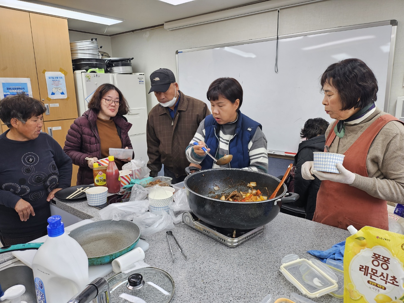 11.28 丮